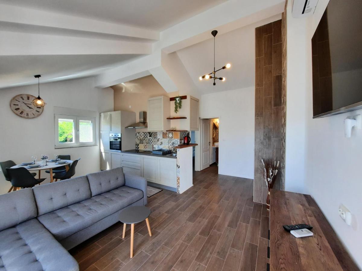 Apartmani Zekic Lopar Exterior foto